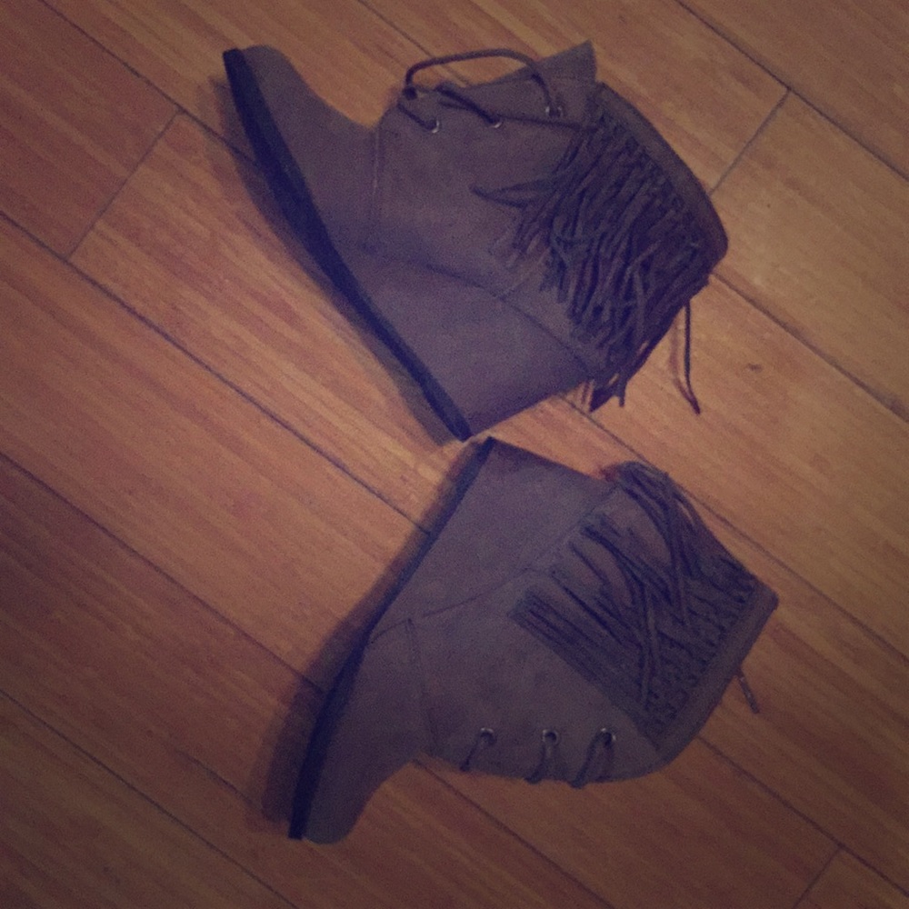 Sugar booties